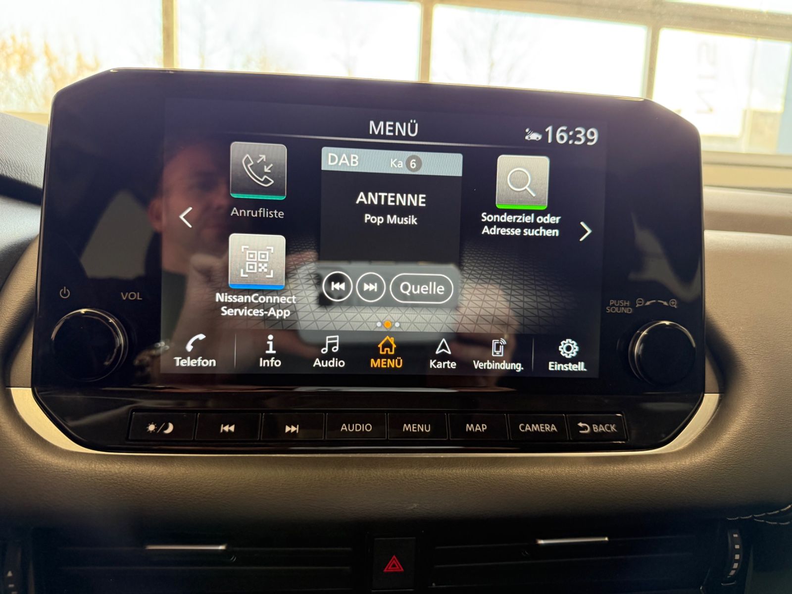 Fahrzeugabbildung Nissan Qashqai Acenta - Navi, 360°-Kam., Winter-P.
