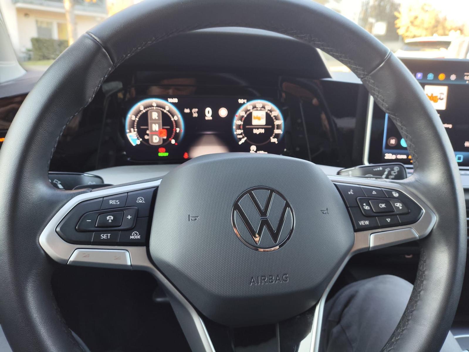 Volkswagen Golf 1.5 eTSI Variant DSG Life SHZ ACC PDC, миниатюра 13