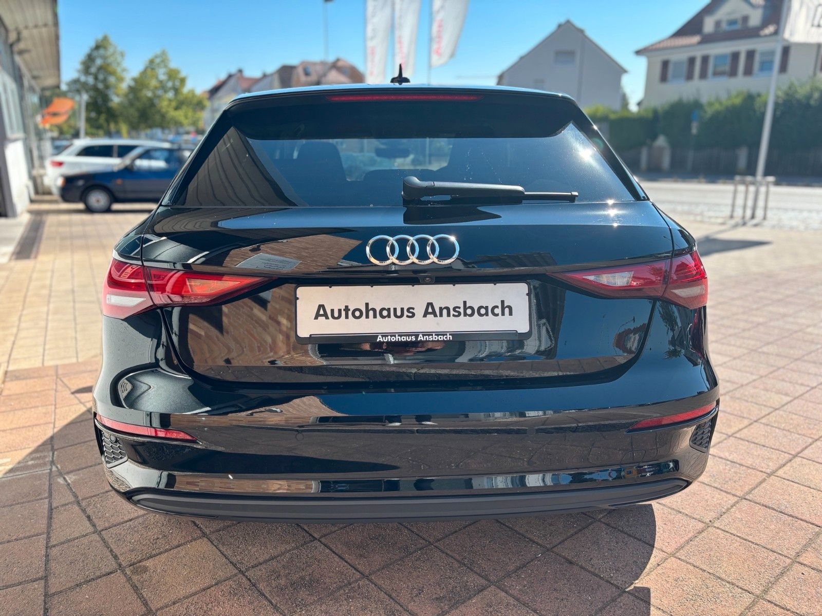 Fahrzeugabbildung Audi A3 Sportback 30 TFSI basis