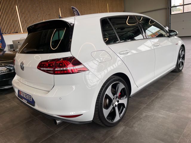 Volkswagen Golf VII Lim. GTI Performance BMT *ACC*BI-XENON*