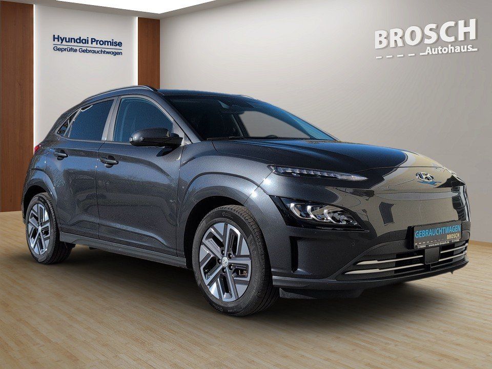 Fahrzeugabbildung Hyundai KONA EV 64kWh 484KM-RANGE PLUS-P GARANTIE10/28++