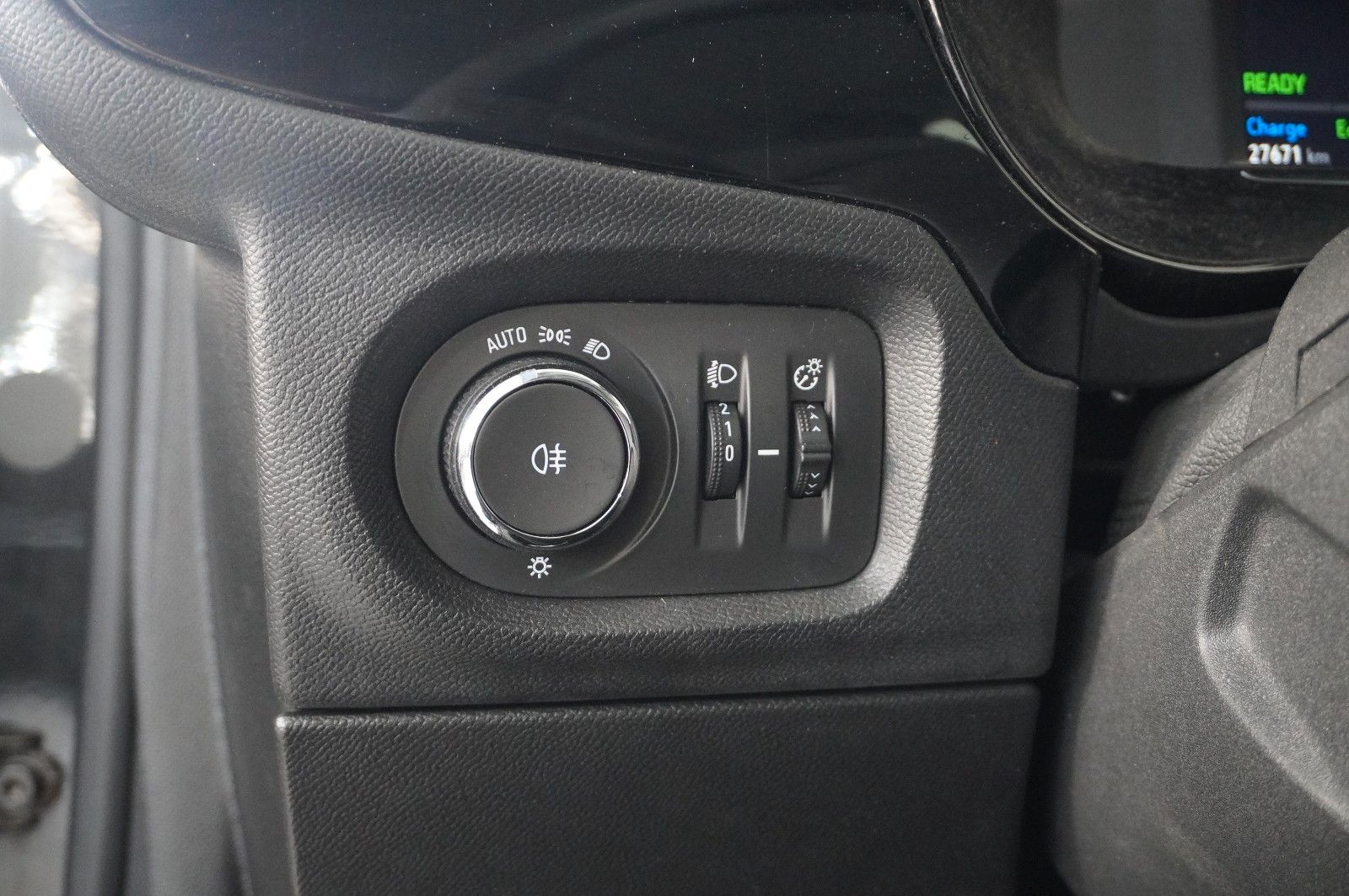 Fahrzeugabbildung Opel Corsa-e F EDITION 1-PHASIG NAVI/VIRT./SPORT/DAB+