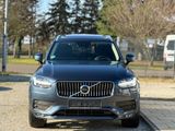 Volvo XC90 B5D Momentum Pro AWD PANO H&K 21 Zoll Sthzg - Volvo XC90: 2.5