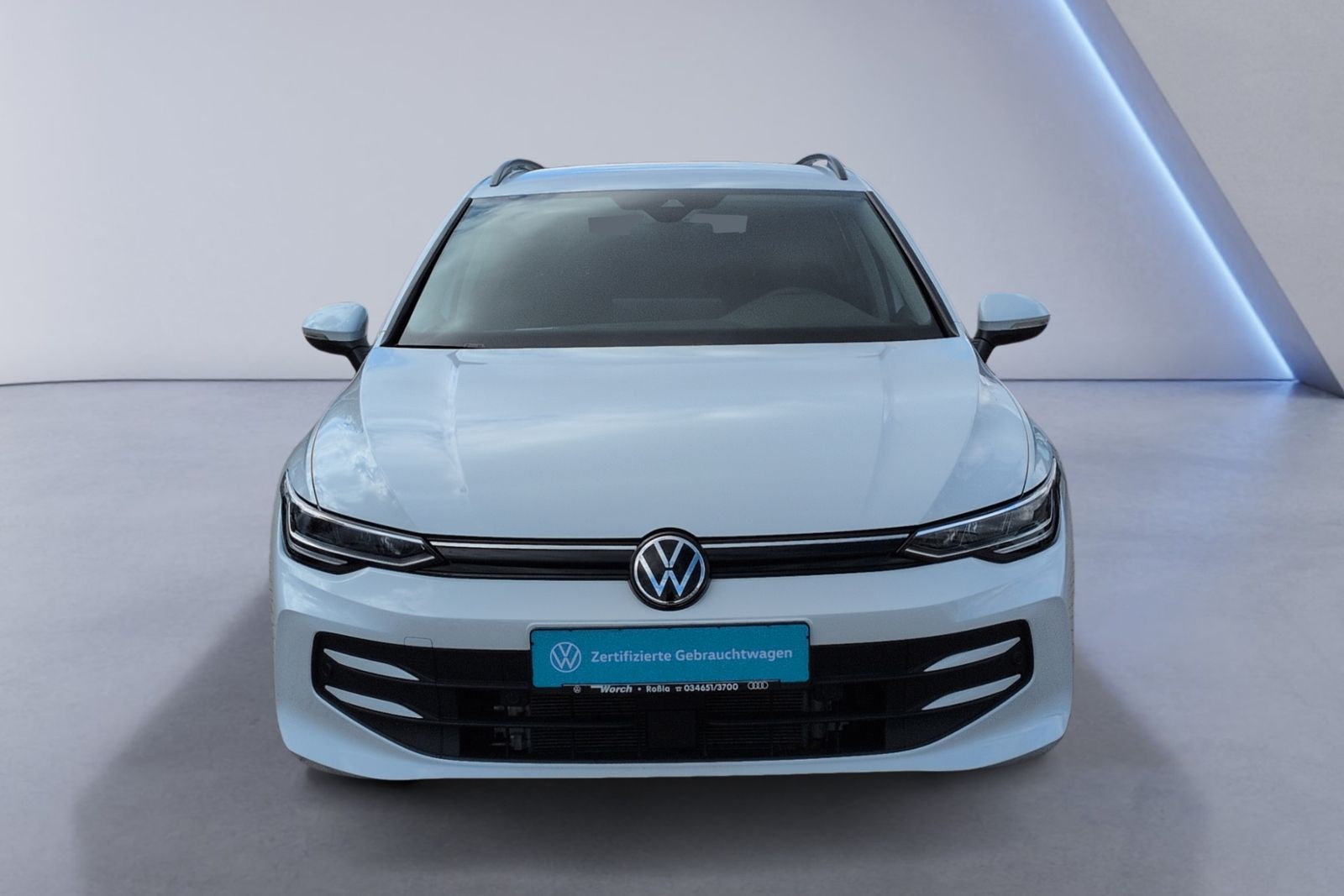 Golf VIII Variant 1.5 TSI Life AHK+APP+NAVI+SHZ