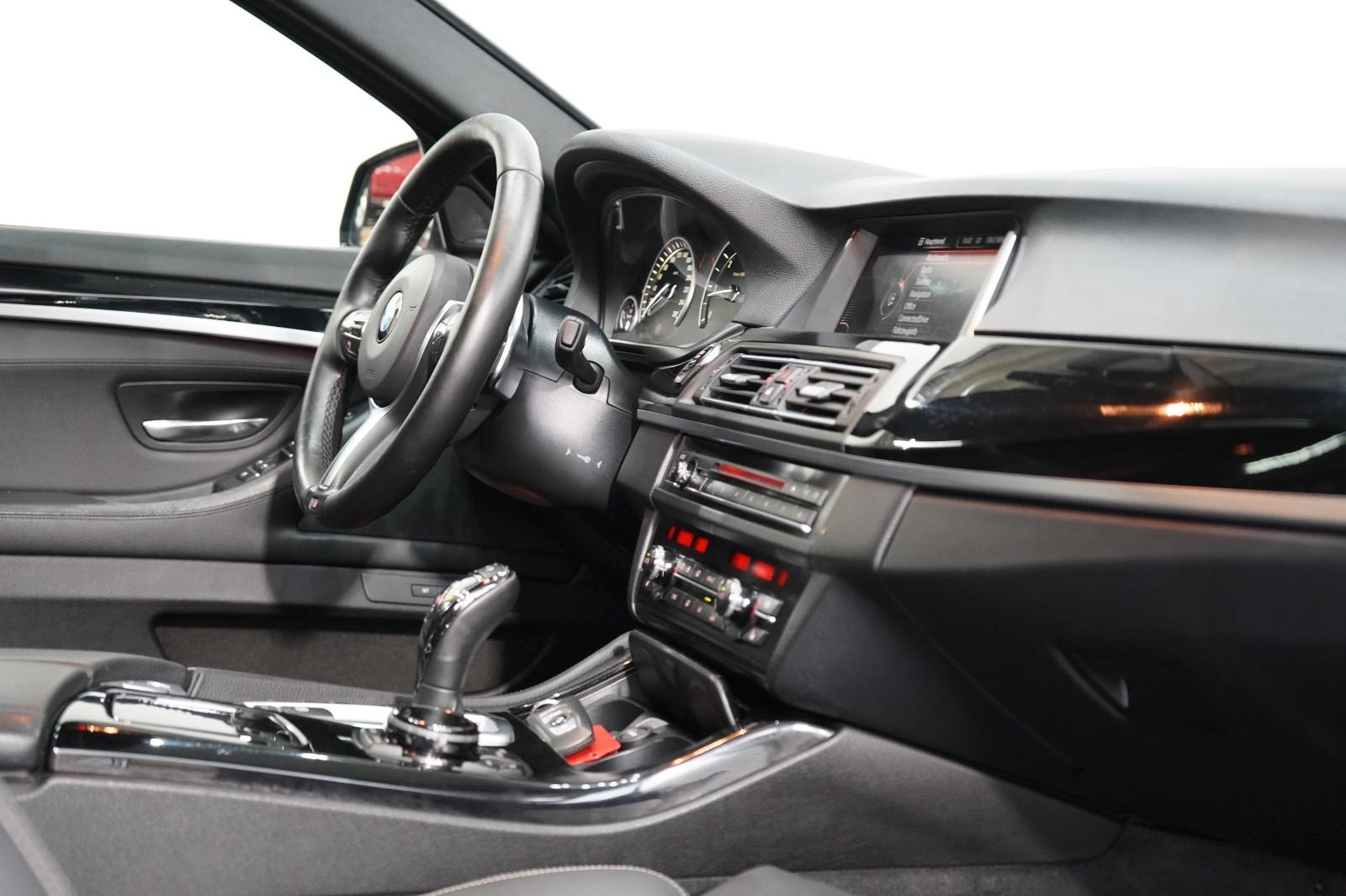BMW M550 d Touring xDrive 381 ch • BVA • Harman Kardon • HUD • Toit Panoramique