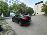 Alfa Romeo Auto Alfa Romio stelvio - Alfa Romeo Spider von privat