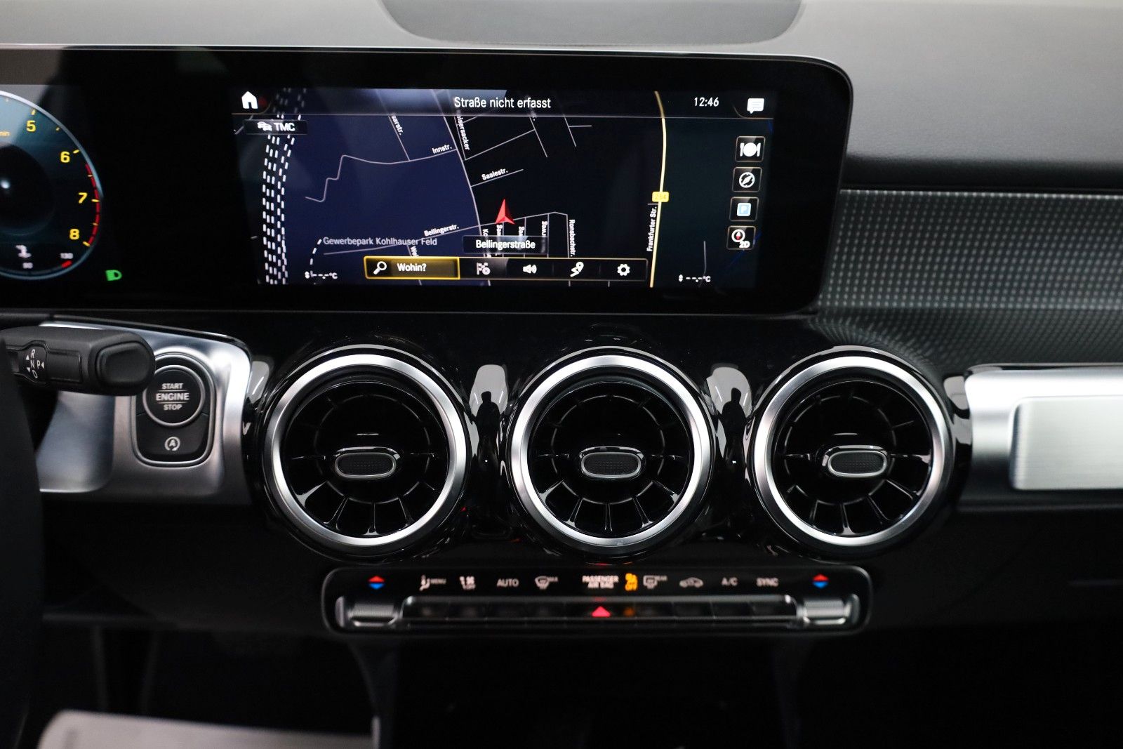 Fahrzeugabbildung Mercedes-Benz GLB 200 Progressive,Leder,Navi,LED,Kamera,AHK