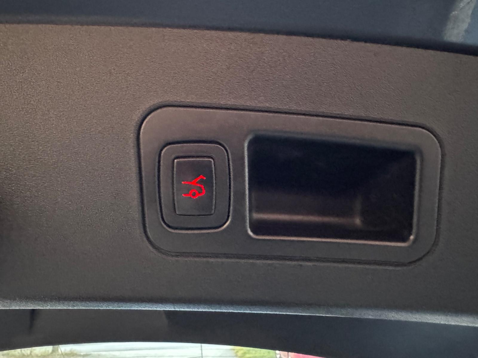 TESLA MODEL  - 421 CV - P85 - SUPERCHARGE GRATUITE