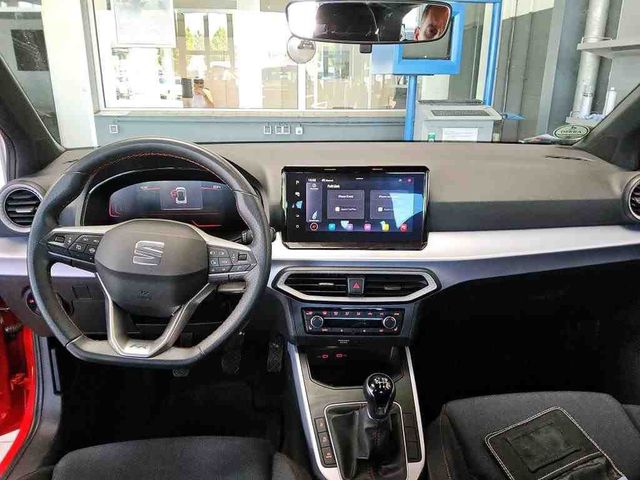 Arona 1.0 TSI 81kW FR GRA/ NAV/LED/SHZ/Klima/PDC