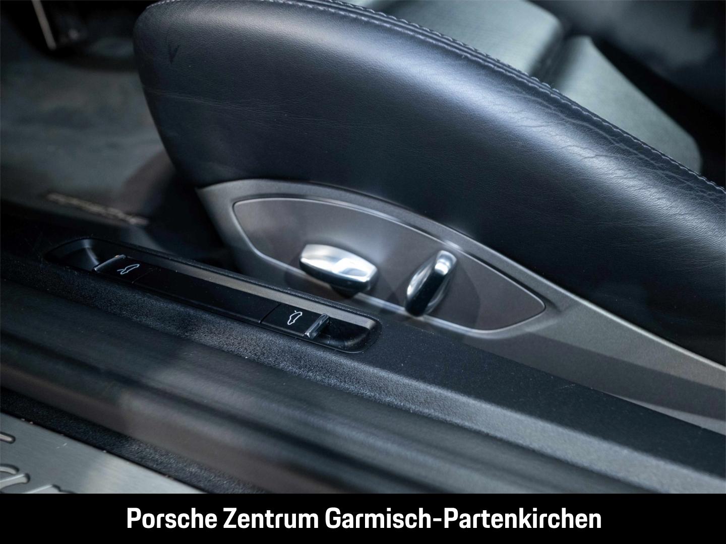 PORSCHE 991 911 CARRERA CABRIOLET