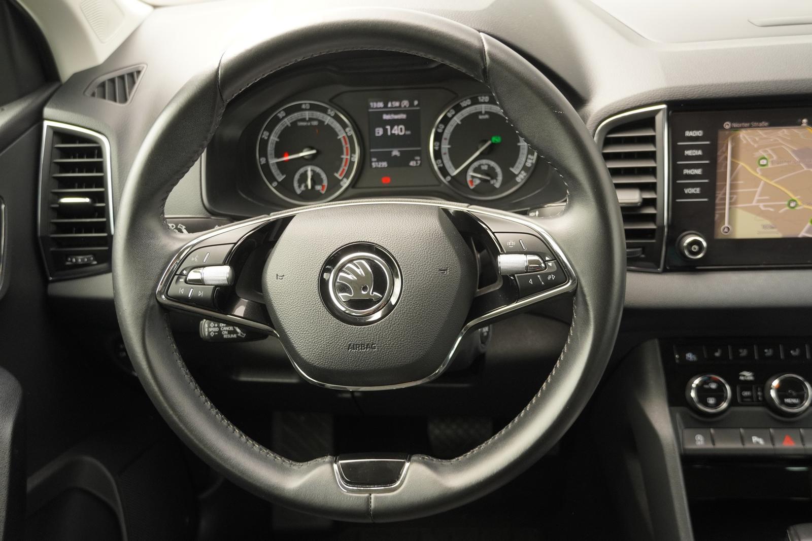 Skoda Karoq 1.5 16V TSI DSG Style ACC Navi Tempomat, миниатюра 28