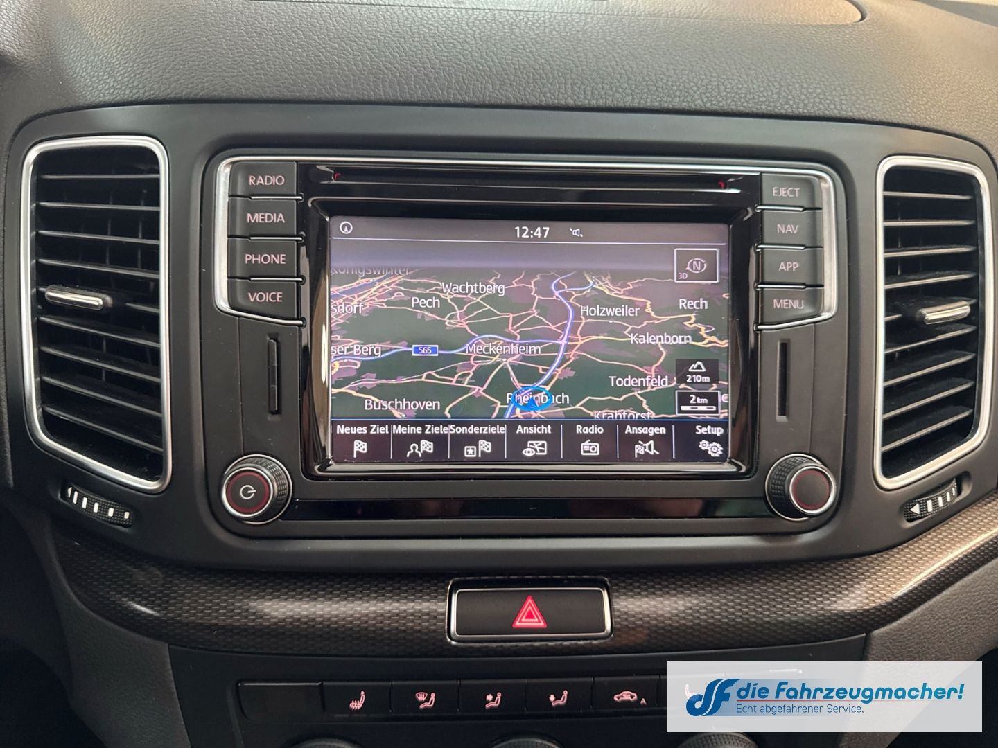 Fahrzeugabbildung SEAT Alhambra Xcellence 7-Sitzer AD AHK-klappbar Memo