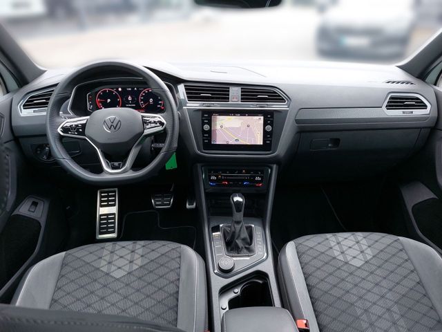 Tiguan 2.0 TDI DSG 4M R-LINE MATRIX+PANO+360°+AC