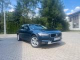Volvo V90 Cross Country D4 AWD Geartronic - - blaue Volvo V90 Cross Country