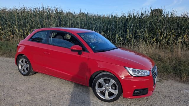 AUDI A1 1.0 TFSI ultra -