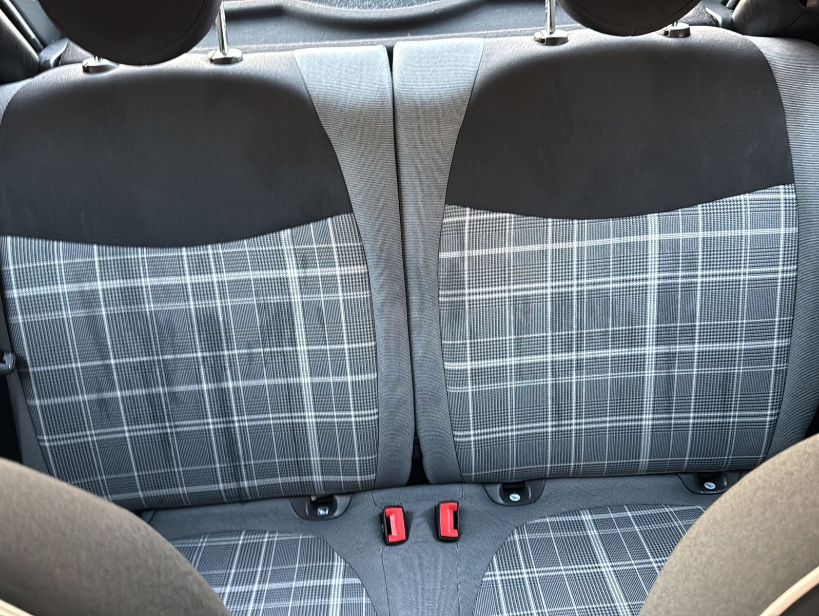 Fahrzeugabbildung Fiat 500 Lounge