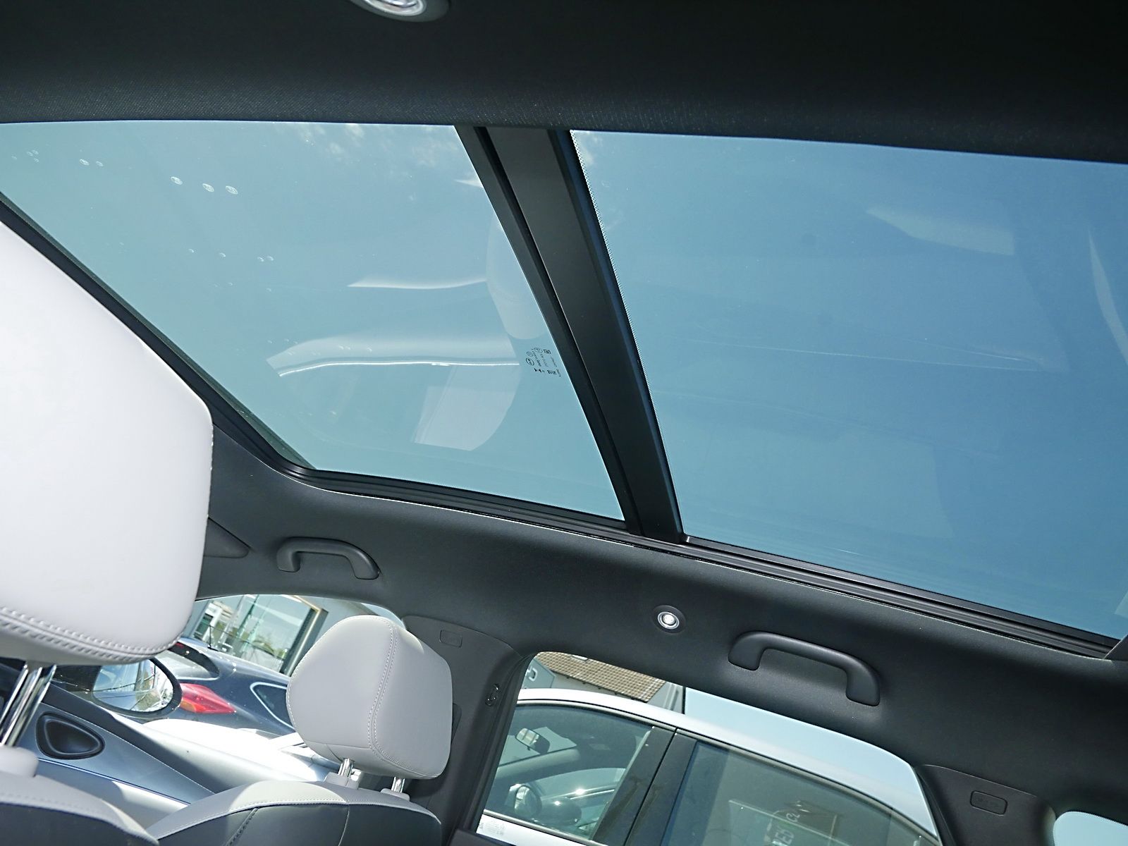 BYD SEAL 6