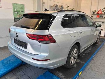 Volkswagen Golf - 3