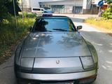 Porsche 944 Cabrios - Porsche 944 aus 1982