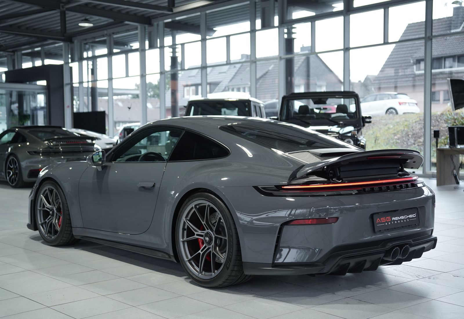 Porsche 992