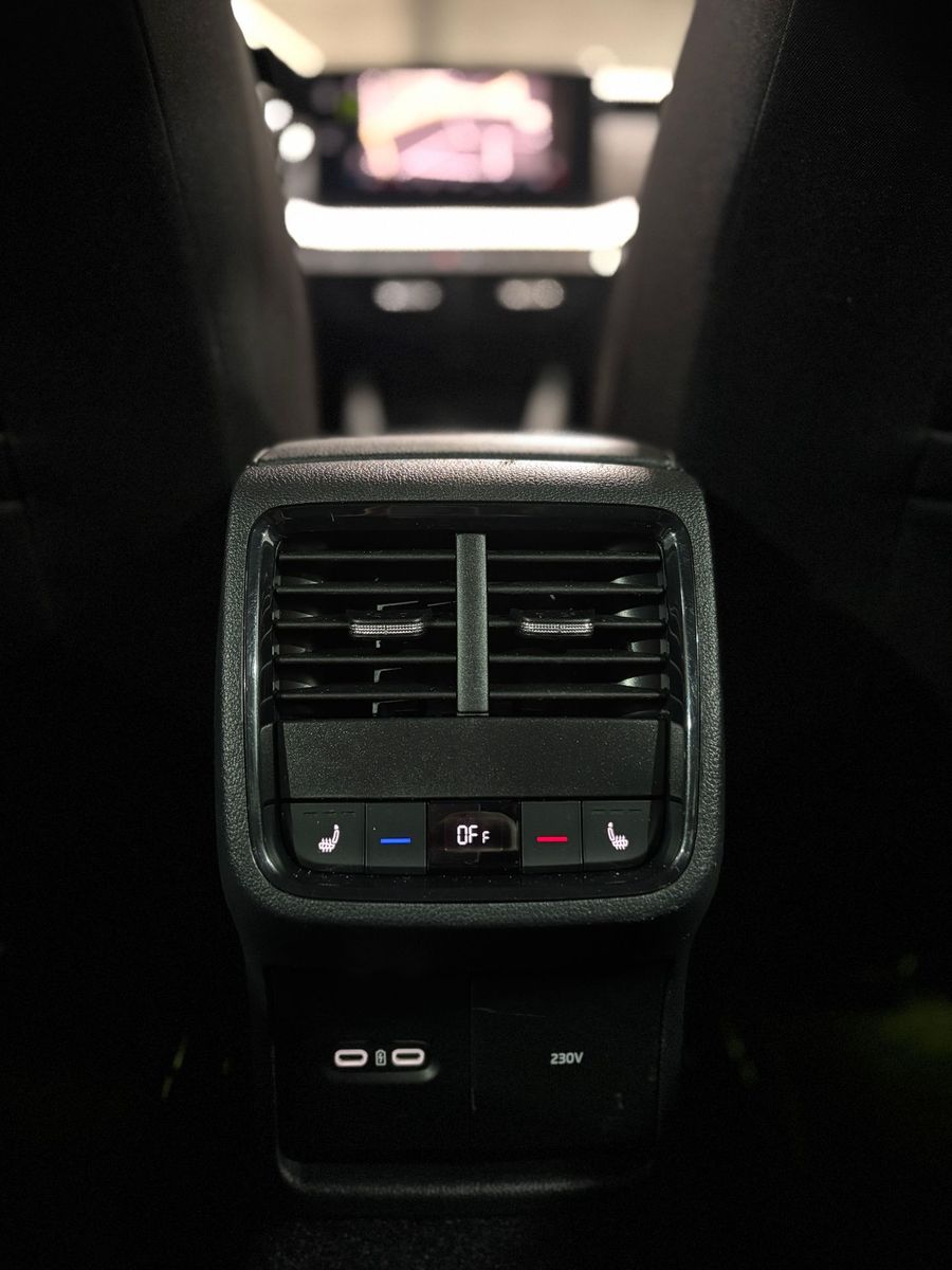 Fahrzeugabbildung SKODA Octavia 2.0TDI DSG#Virtual#LED#Kamera#AHK
