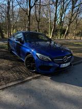 Mercedes-Benz C 400 4MATIC AMG Line Autom. AMG Line - blaue Mercedes-Benz C 400