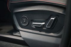 AUDI RSQ8 performance | RS-Dynamik+ | Pano | 305 km/h AUDI RSQ8 performance | RS-Dynamik+ | Pano | 305 km/h