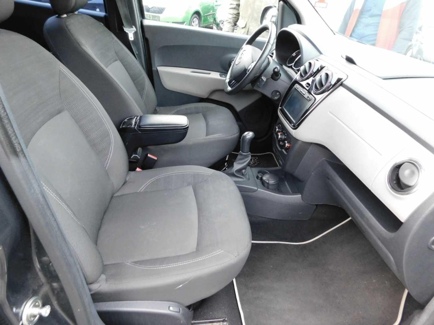 Dacia Lodgy 2015 — photo 8