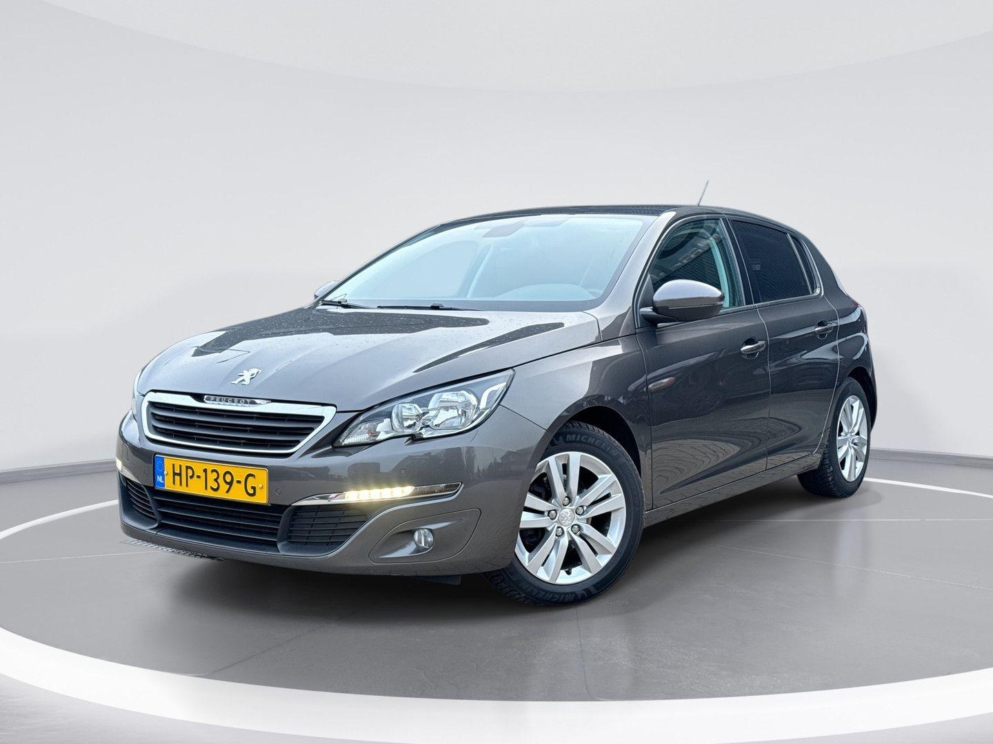 Peugeot 308 1.6 BlueHDi Blue Lease Executive |PANO|CAMER