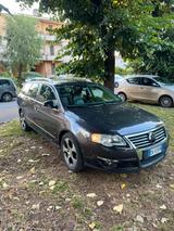 Volkswagen Passat 2.0 TDI DPF Highline - Volkswagen Passat aus 2007: 2.0