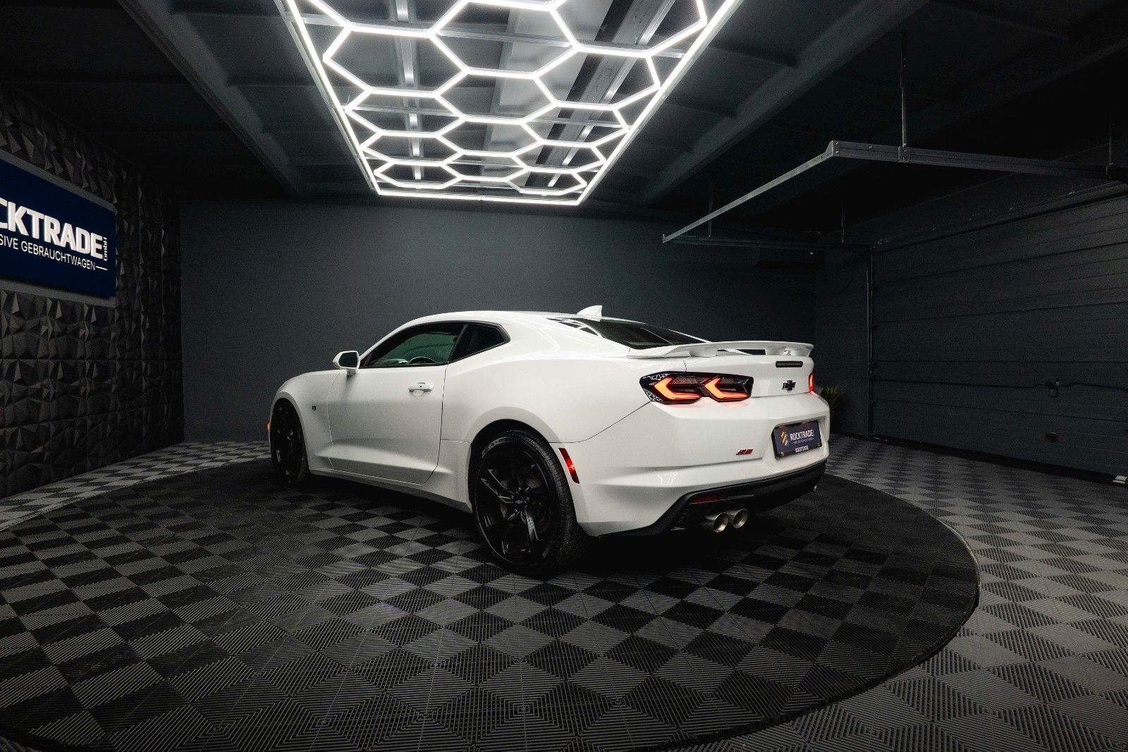 Fahrzeugabbildung Chevrolet Camaro 6.2 SS Coupe RS Performance *CarPlay*LED*