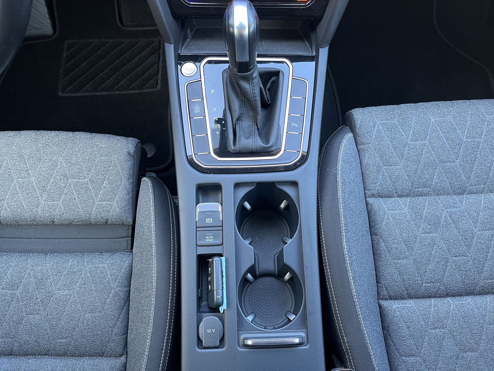 Volkswagen Passat Variant - Bild 18