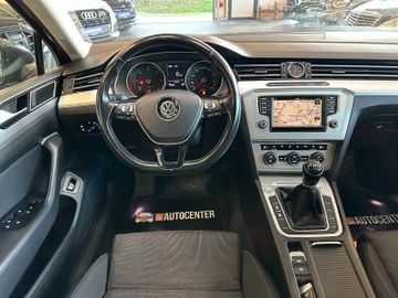 MYAUTOCENTER – Gebraucht- und Jahreswagen mit Werkstattservice in Pfaffenhofen Volkswagen Passat Variant Comfortline *4Motion*Kamera*AHK*
