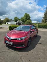 Toyota Auris Hybrid Edition-S+ 1,8-l-VVT-i Edition-S+ - Toyota Auris Edition mit Hybrid-Antrieb (Benzin/Elektro)