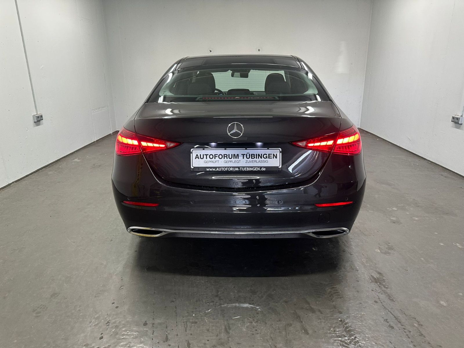 Fahrzeugabbildung Mercedes-Benz C 200 d Autom. AAVANTGARDE*AHK*KAMERA*