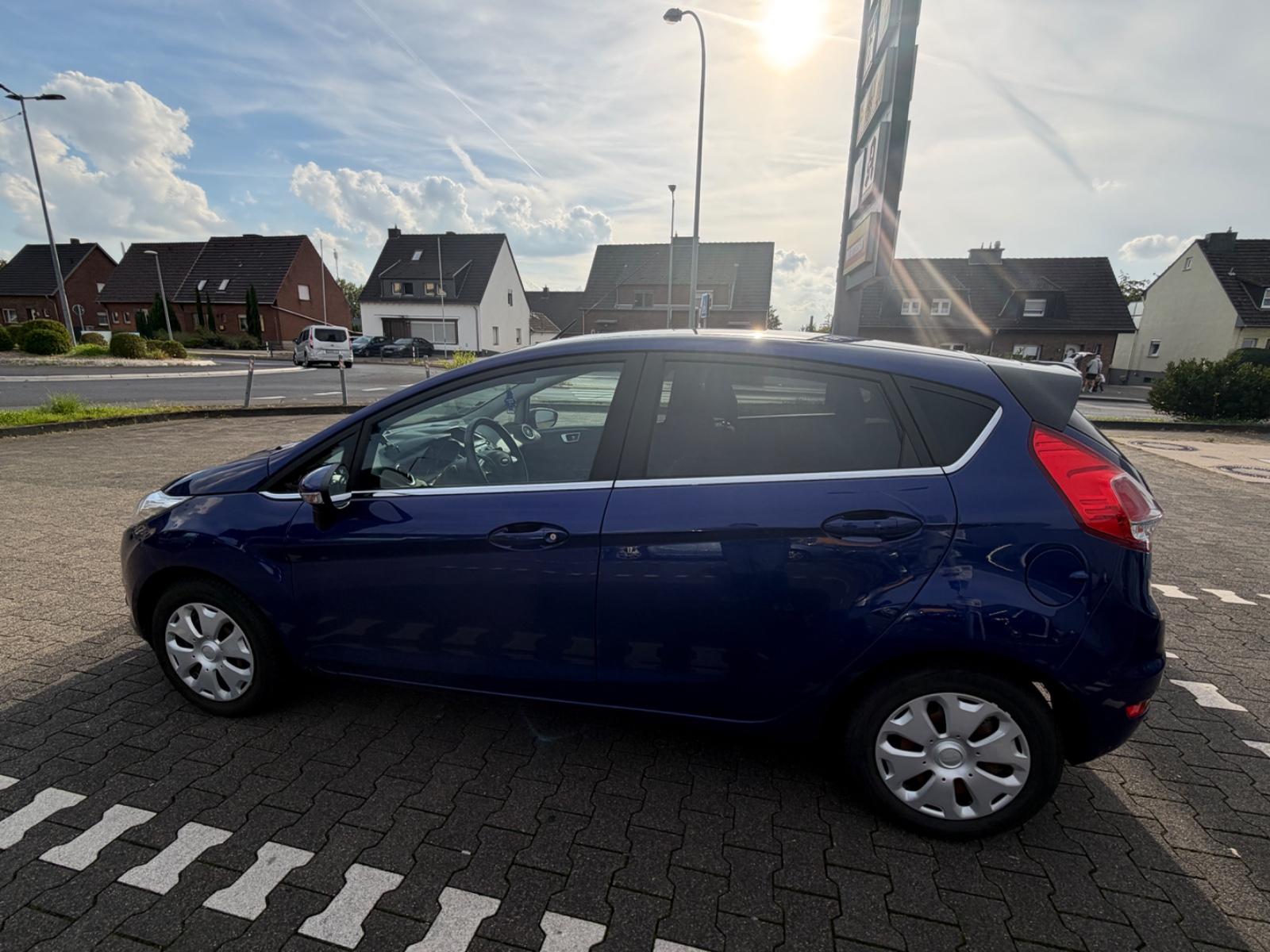 Ford Fiesta 1,0 EcoBoost 74kW S/S SYNC Edition SY...