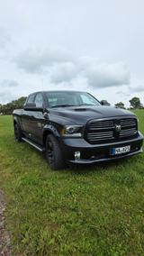 Dodge RAM 1500 Cre Cab V8 4x4 LPG - Dodge RAM: Von Privat