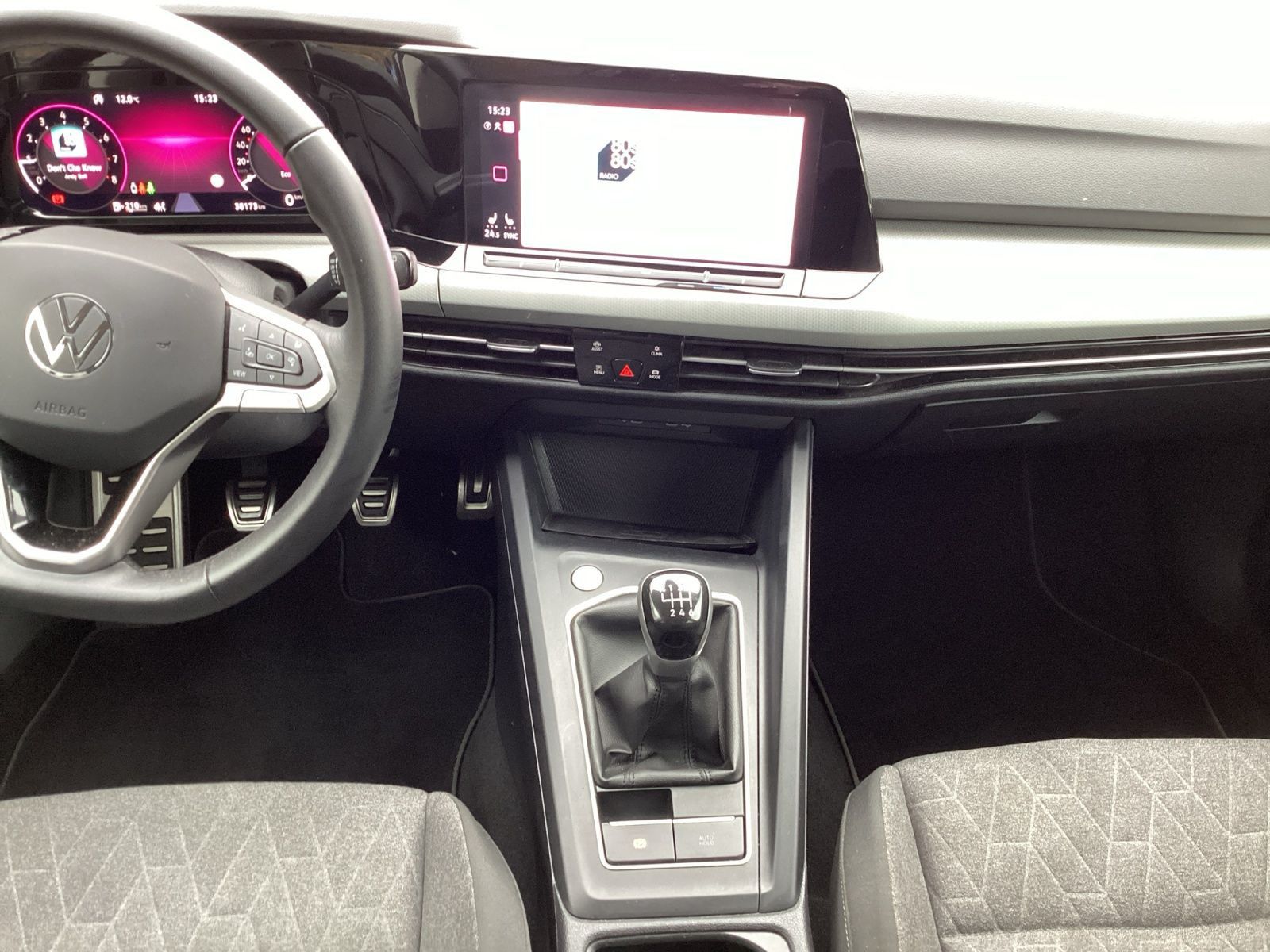 Volkswagen Golf - Bild 9