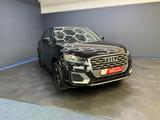 Audi Q2 40 TFSI quattro sport*1.Hand*3J.Garantie* - mit Benzin-Antrieb: Schwarz, Geländewagen, Garantie