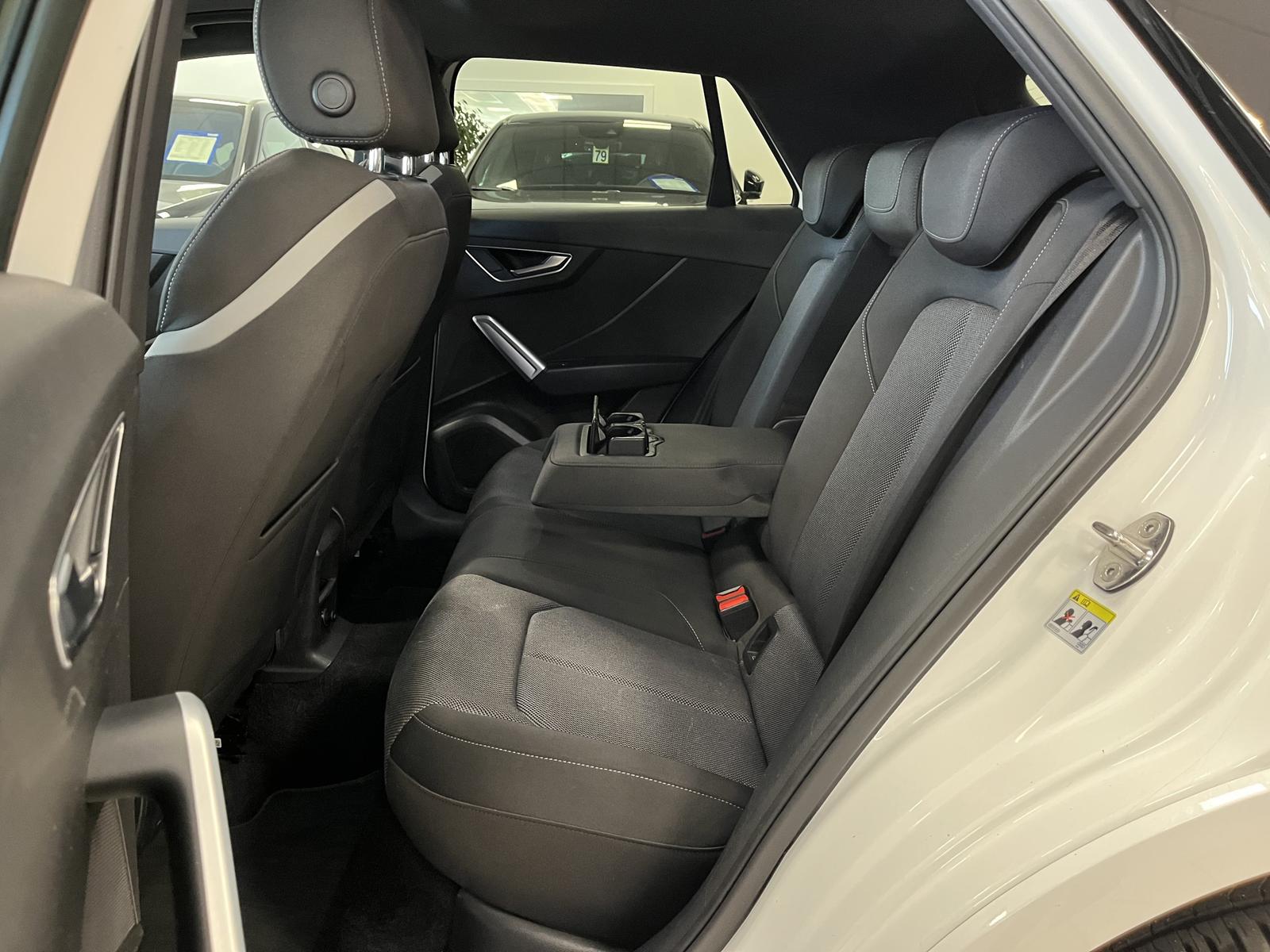 Audi Q2 30 TDI Sport*R-Cam*Pano*SHZ*LED*PDC*Navi*ACC*, миниатюра 8