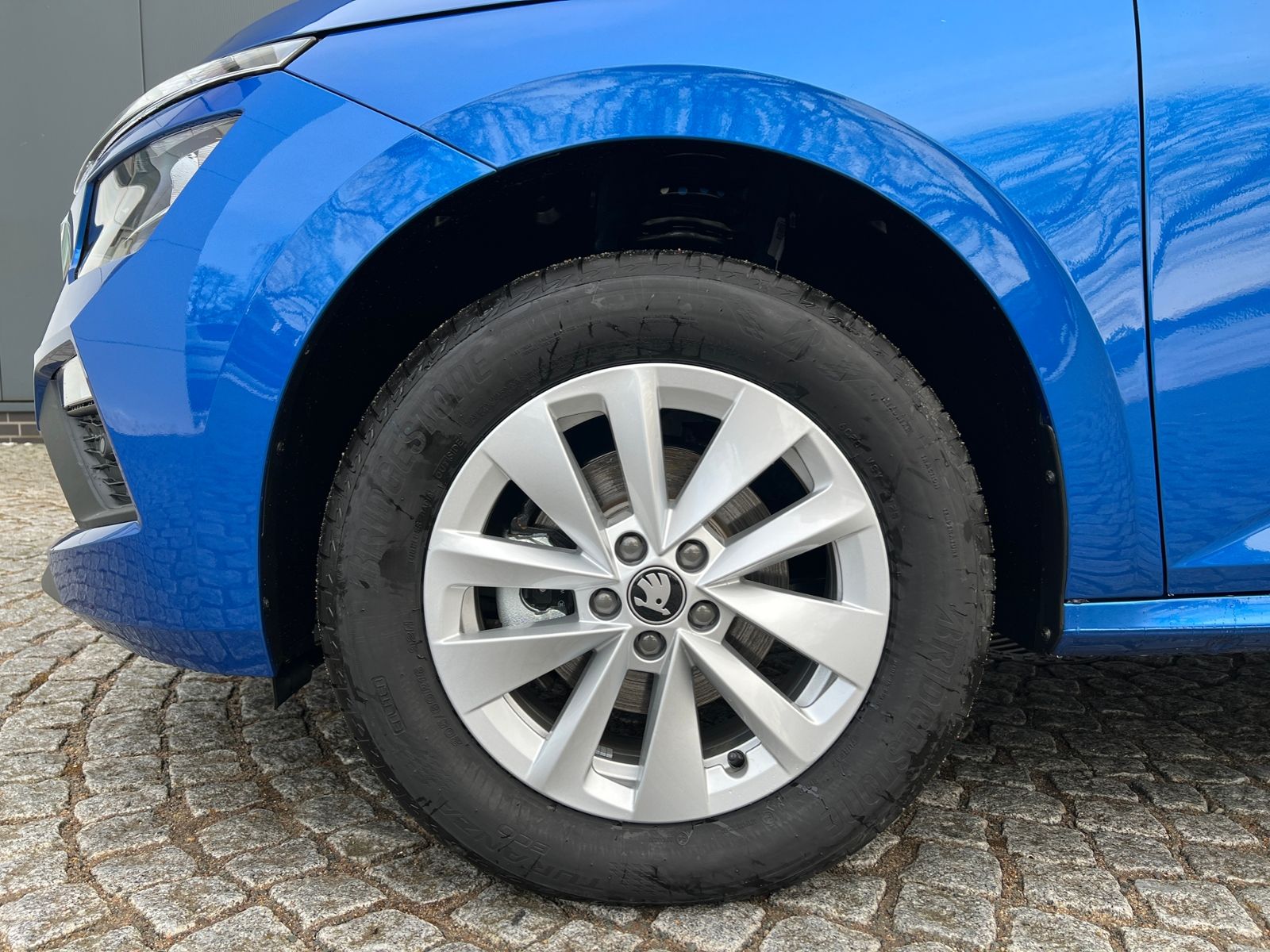 Fahrzeugabbildung SKODA Kamiq Selection 1.0 TSI DSG *Vorb. AHK, LED, ACC