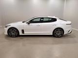 Kia Stinger 3.3 V6 TGDI DCT GT 4WD SD|LED|HuD|360°|L - gebrauchte Kia Stinger aus dem Jahr 2023