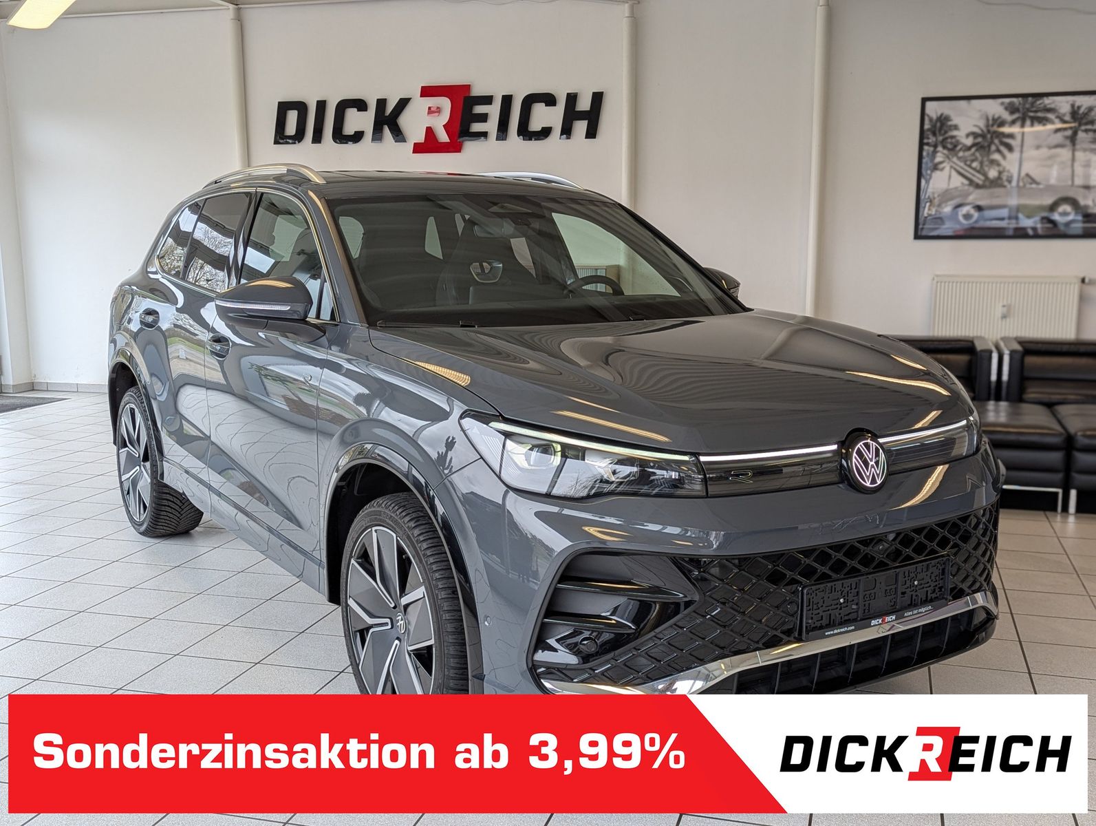 Imagen del vehículo Volkswagen Tiguan 2.0TDI R-Line 4M Pano Negro AHK Matrix 20