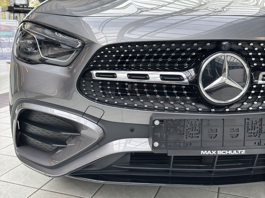 Fahrzeugabbildung Mercedes-Benz GLA 200 d AHK*Fernlichtass.*KeyLess*LED*PDC*ACC