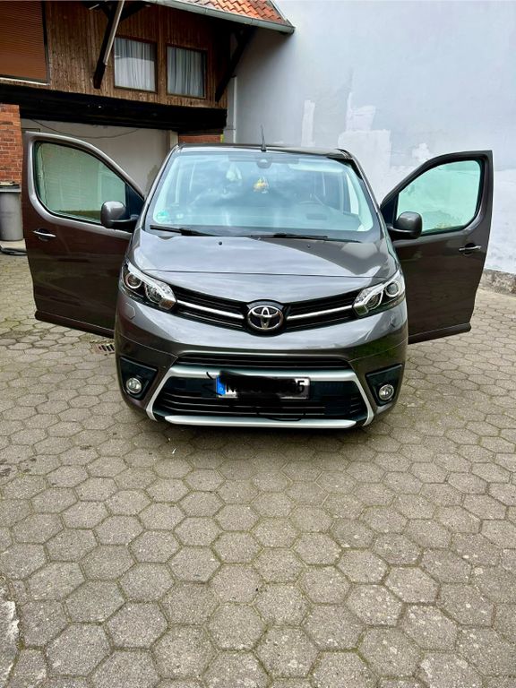Image of Toyota Proace Verso