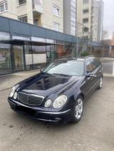 Mercedes-Benz E 500 T AVANTGARDE Avantgarde - Mercedes-Benz E 500 in Stuttgart