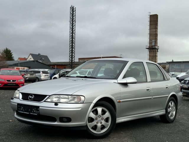 Opel Vectra 1.6 16V Selection Comfort