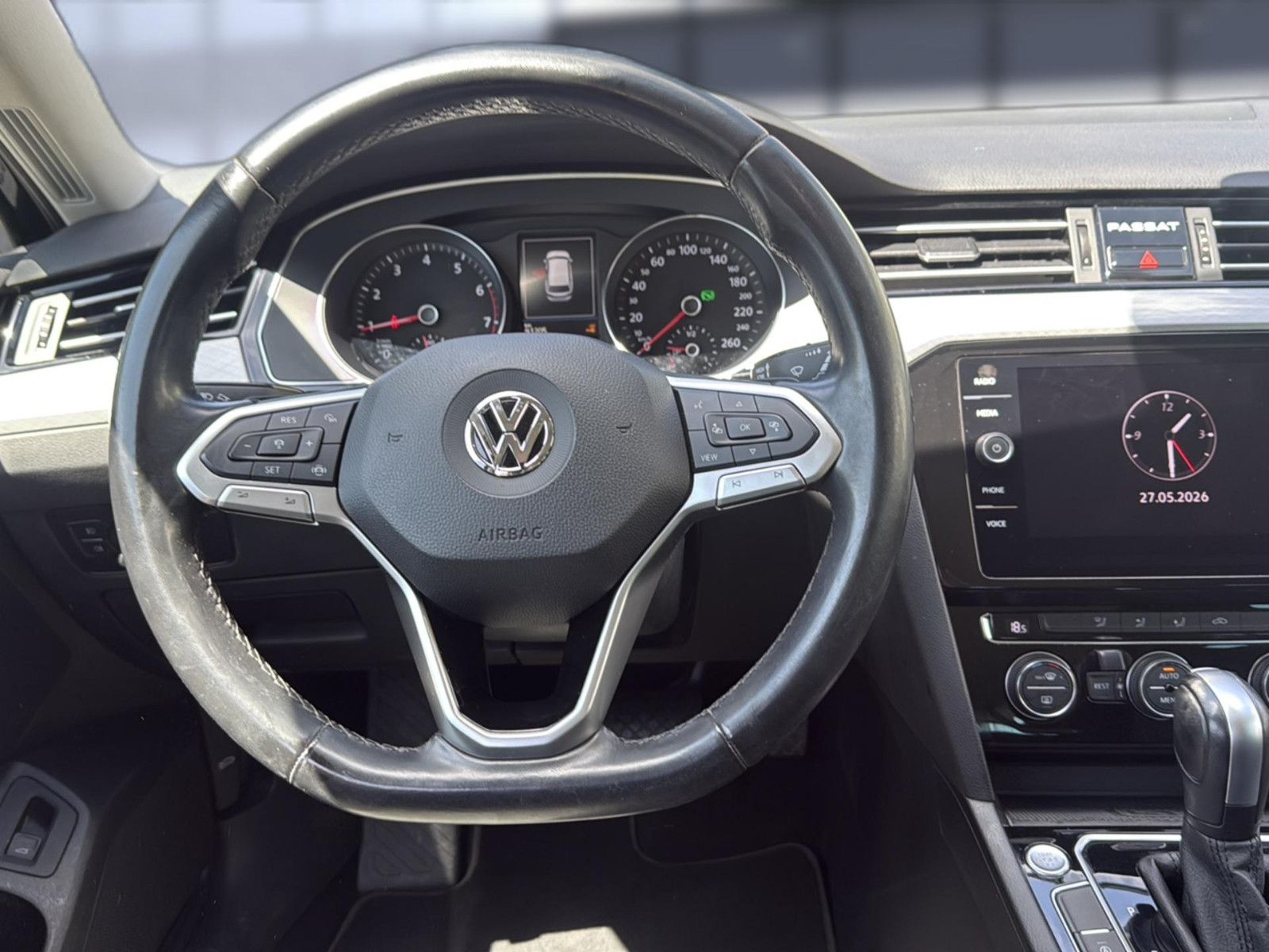 Fahrzeugabbildung Volkswagen Passat Variant Business