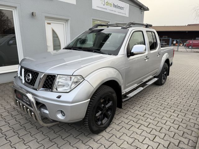 Nissan Navara Double Cab LE 4X4 AUT TEMP NAV eGSD AHK