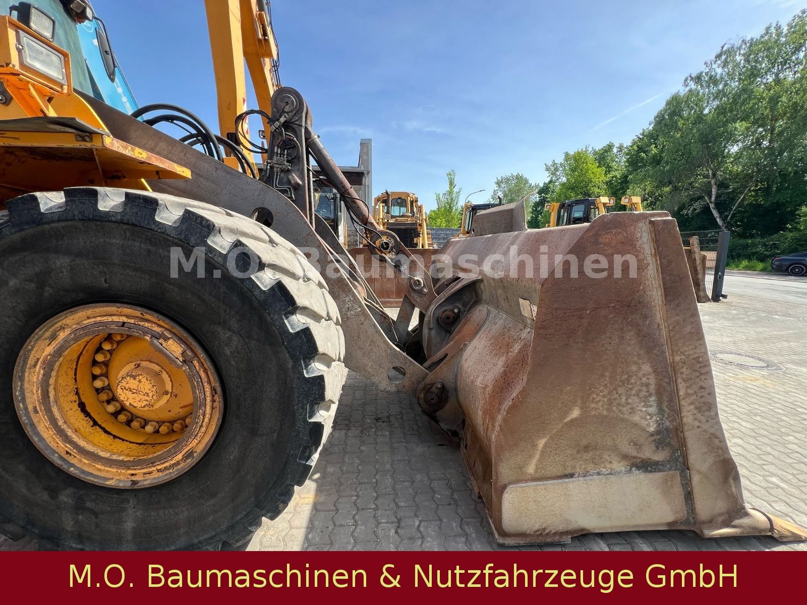 Fahrzeugabbildung Volvo L180E / AC / ZSA / BSS